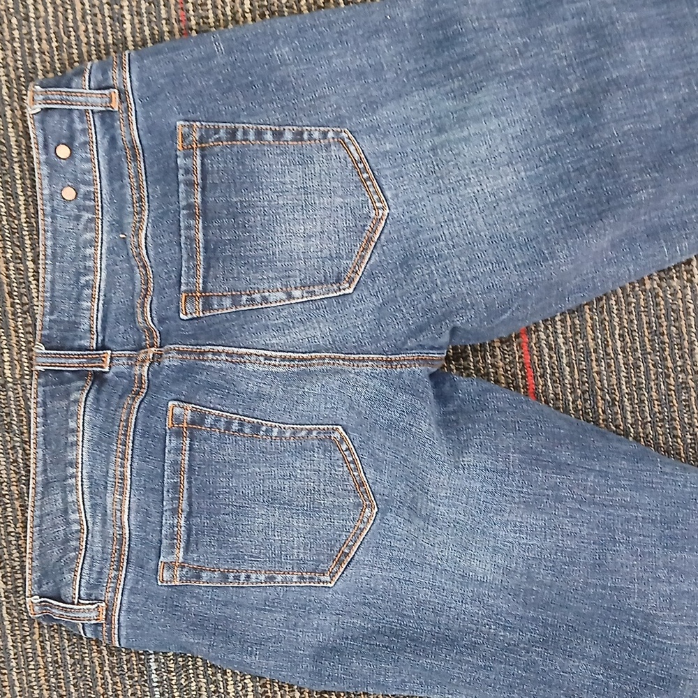 CAbi Women's Slim Boyfriend Denim Jeans 2 Tone Freyed Size 2 - Picture 9 of 9